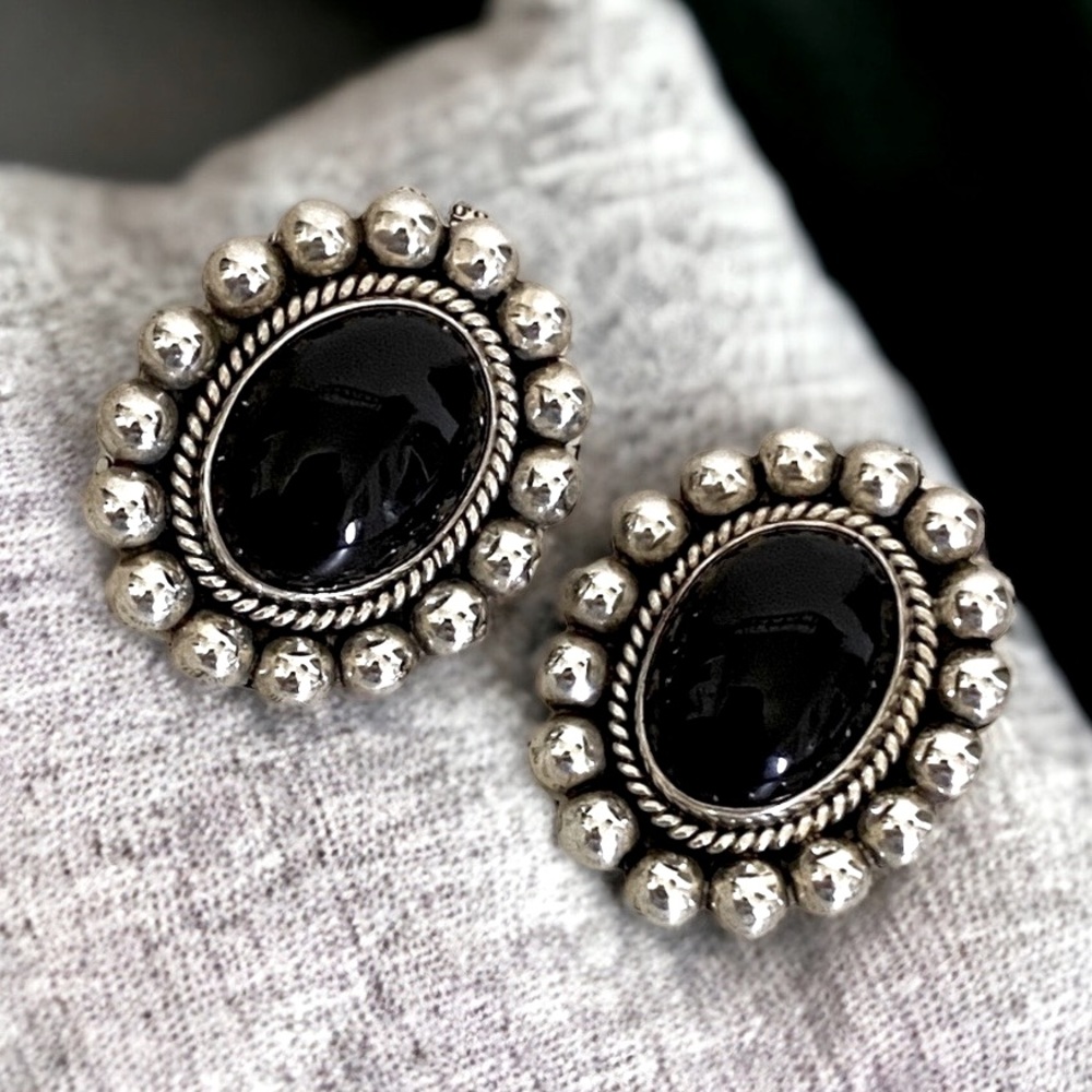 Vintage TAXCO large sterling silver & onyx clip earrings